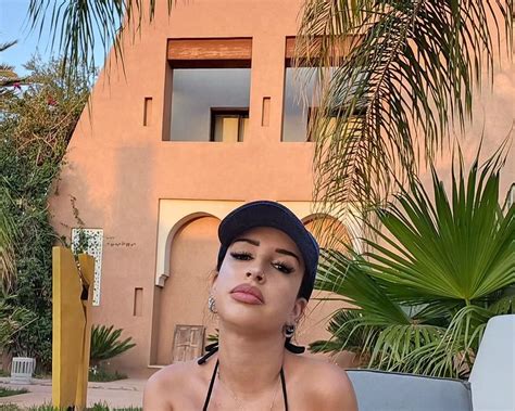 tania barbosa twitter|Mikaela Barbosa (@mikaelabrbs) • Instagram photos and videos.